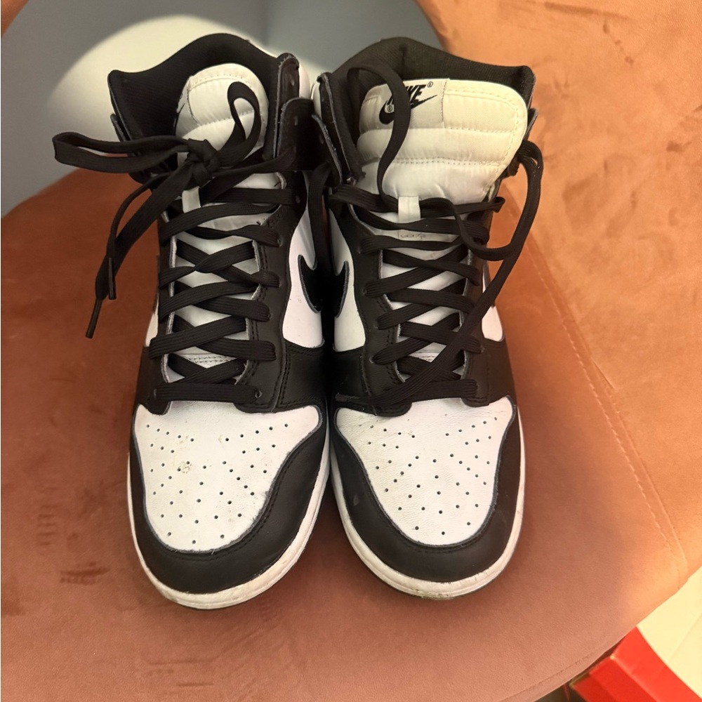 Nike Black and White High-Tops